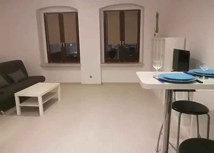 아파트 아파트먼트 4 유