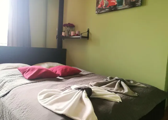 아파트먼트 4 유 아파트 *