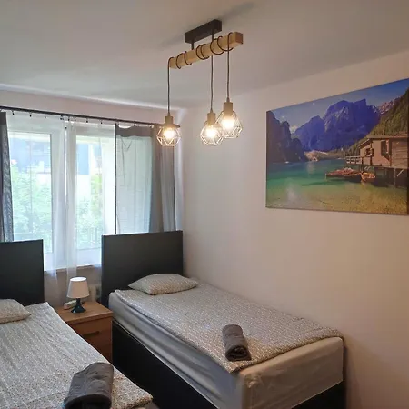 4 Apartament