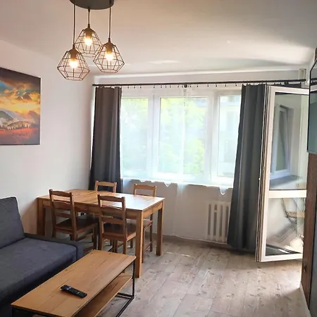 Apartament 4