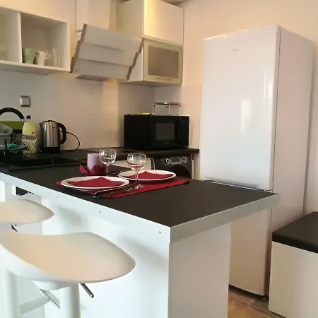 Apartament 4